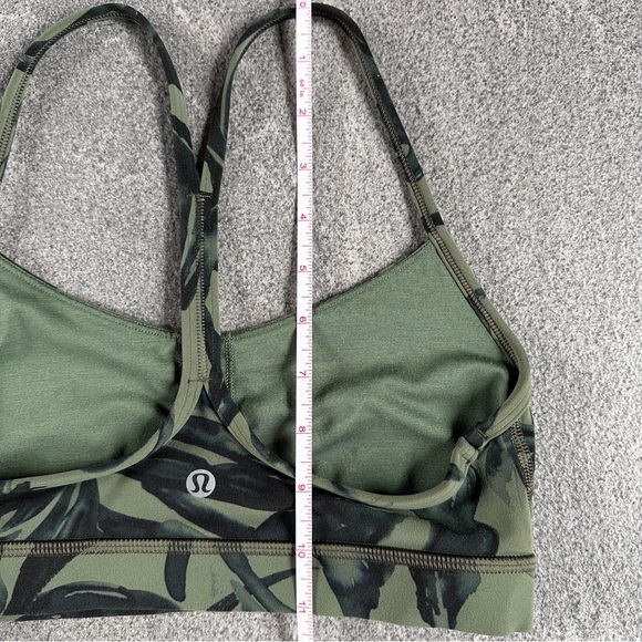 EUC Lululemon Flow Y Nulu Bra in Botanical Bloom Green Twill Multi Size 6 - Picture 11 of 14